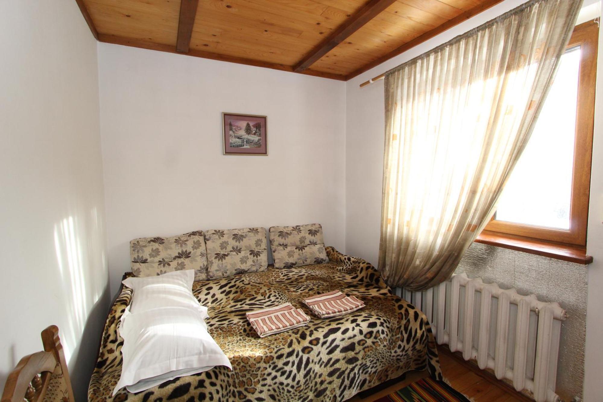 Villa Хуторянка Tatariv Esterno foto